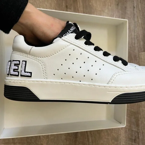 Chanel sneakers - Picture 6 of 11